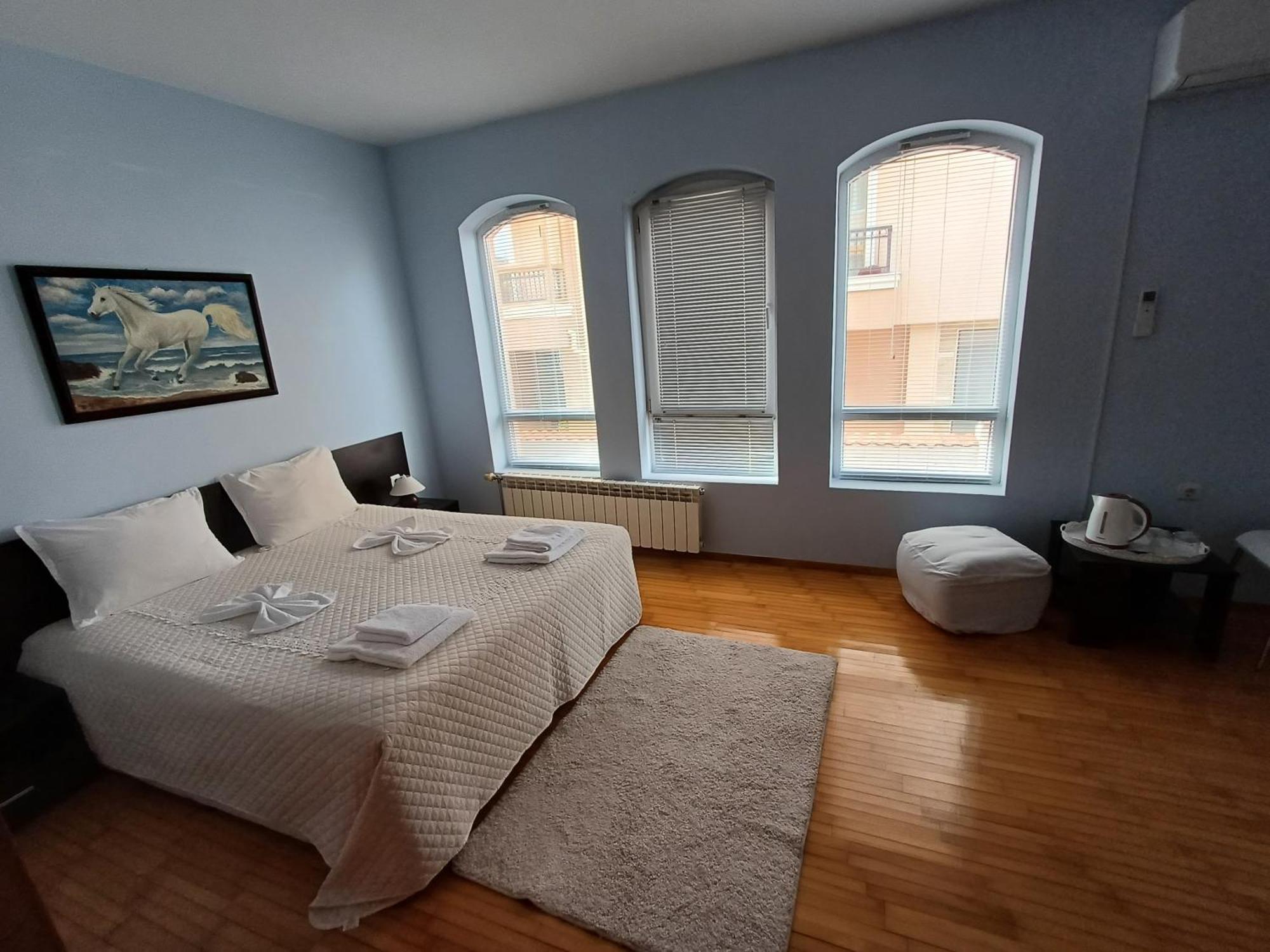 Guest Rooms Deva Burgas Luaran gambar